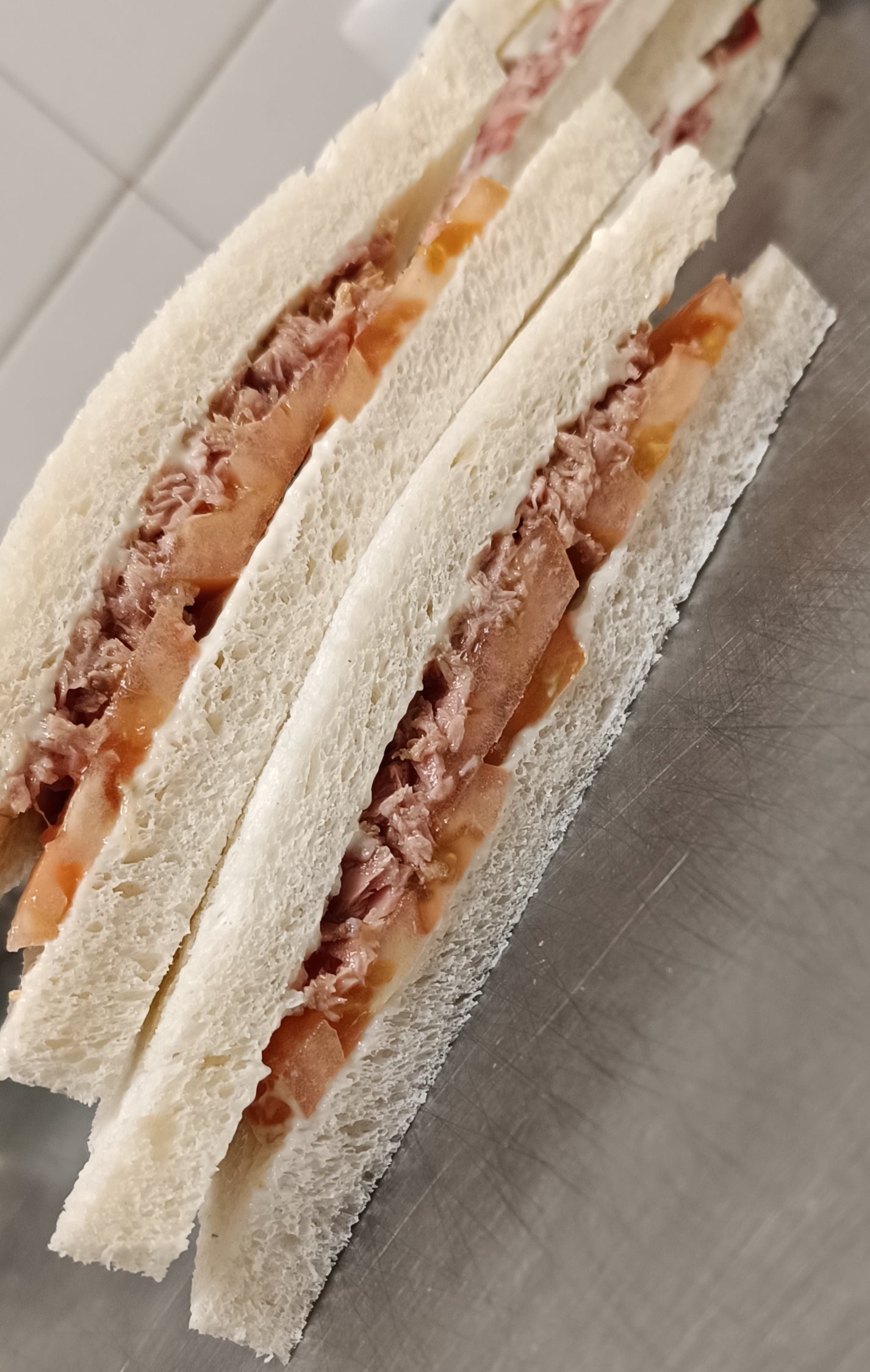 Tramezzino Tonno e pomodoro