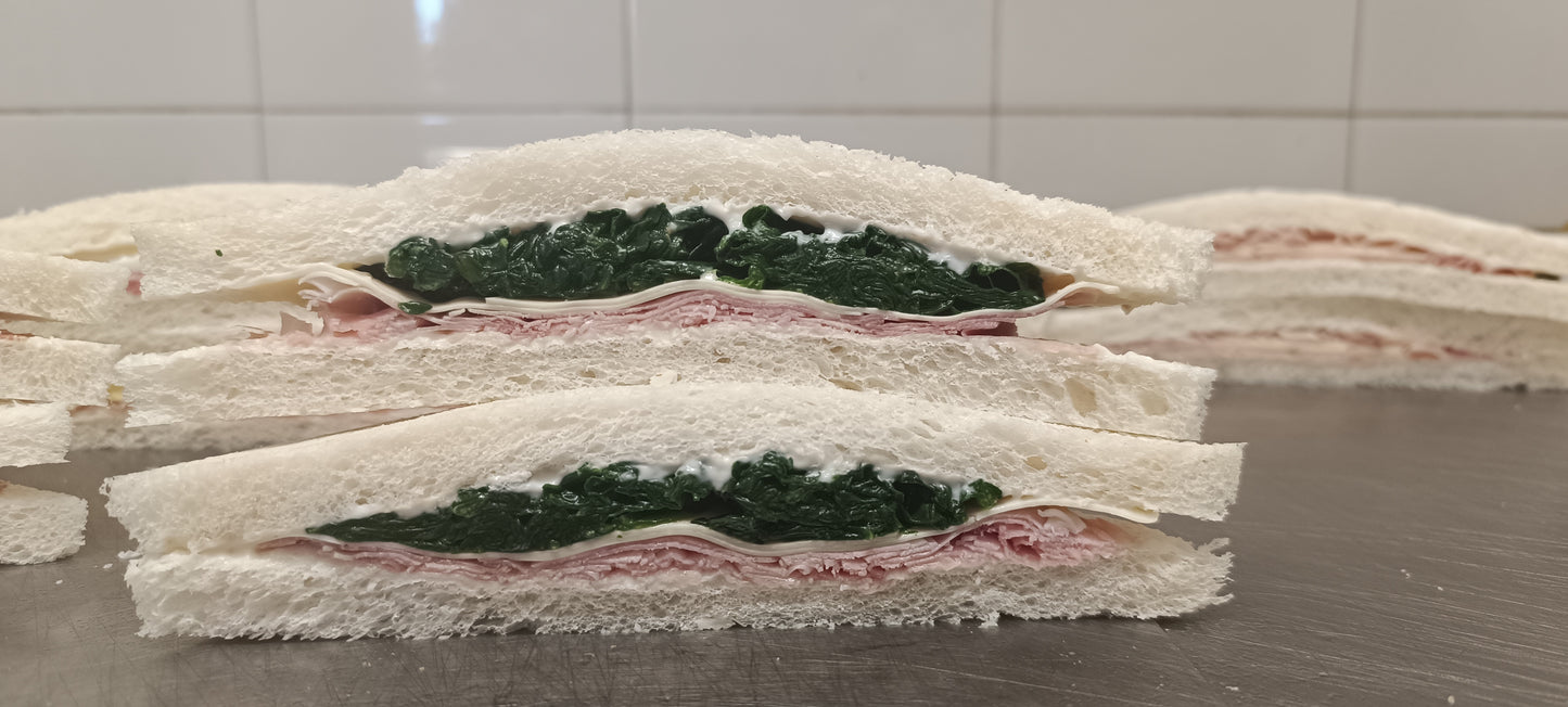 Tramezzino Spinaci,Prosciutto Cotto e Formaggio