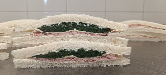 Tramezzino Spinaci,Prosciutto Cotto e Formaggio